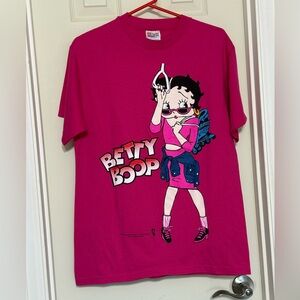 Hanes Women’s Vintage Pink Rollerskates Betty Boop Graphic Tee Medium